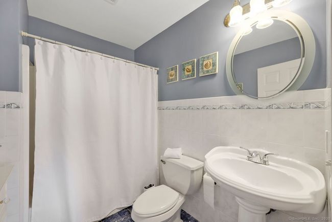 197 Shadow Pond Ln, House other with 4 bedrooms, 4 bathrooms and 6 parking in Suffield CT | Image 29
