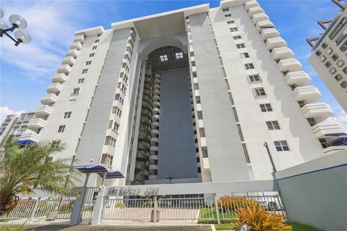 707-3205 Ave Isla Verde, Carolina, PR, 00979 | Card Image