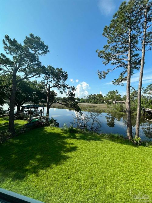 5263 Sonoma Ct, Milton, FL, 32583-6519 | Card Image