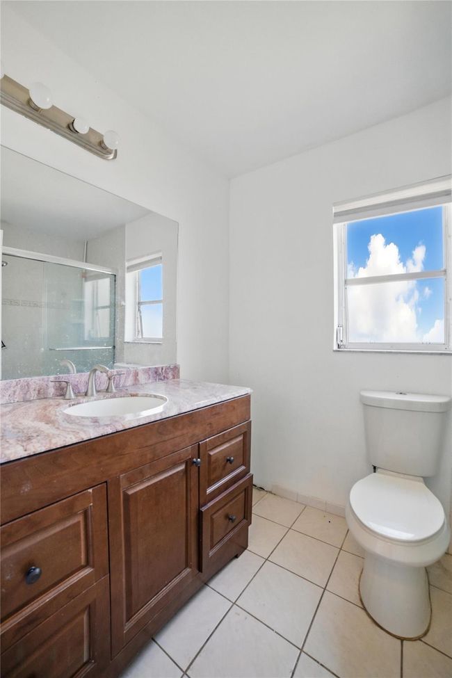 7965 Nw 9 Th St, House other with 3 bedrooms, 2 bathrooms and null parking in Margate FL | Image 13