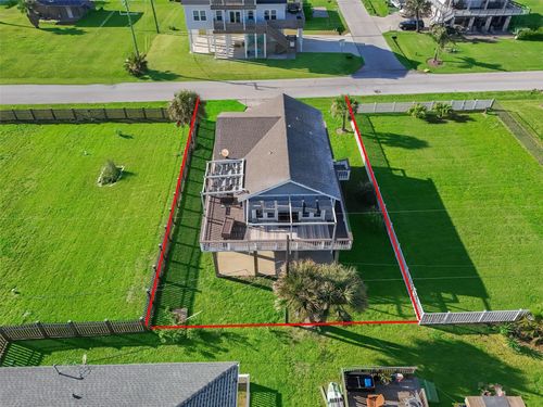 21801 Zachary Dr, Galveston, TX, 77554 | Card Image