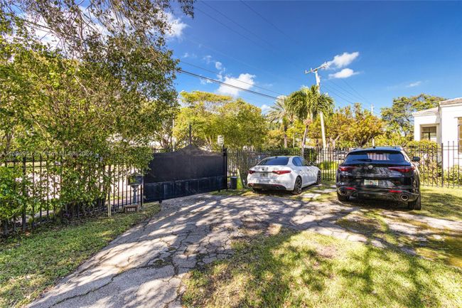 5101 Alton Rd, House other with 5 bedrooms, 4 bathrooms and null parking in Miami Beach FL | Image 50