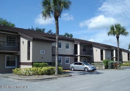 1039 Regency Dr, Melbourne, FL, 32935-8976 | Card Image