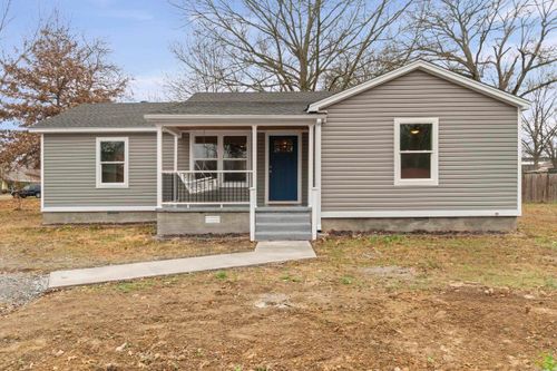 305 N Elm St, Bald Knob, AR, 72010-4030 | Card Image