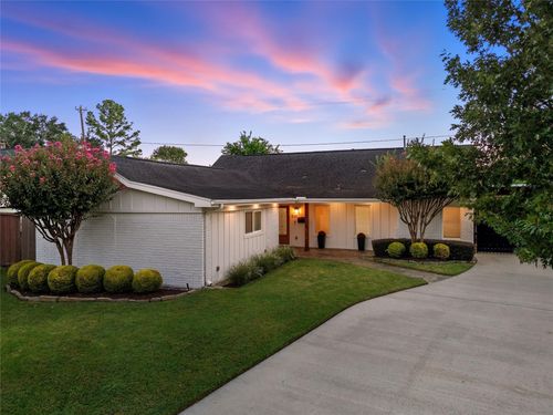 535 Azaleadell Dr, Houston, TX, 77018-4413 | Card Image