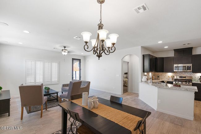 12801 Woolstone-15 | Image 17
