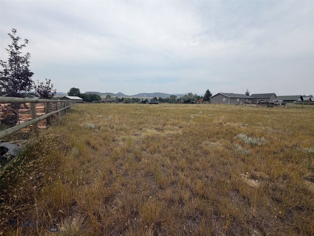 Land in Ennis 3