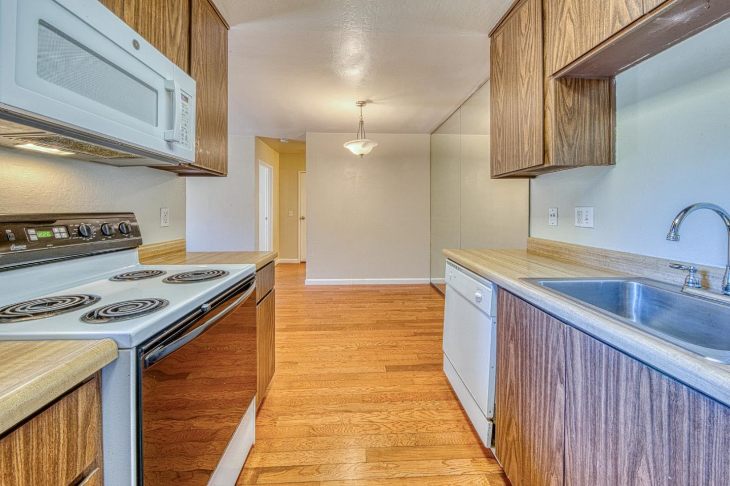 Residential in Monterey 5