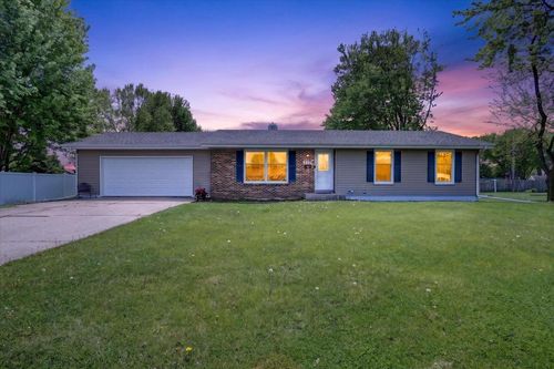 638 Chartier Street, JANESVILLE, WI, 53546 | Card Image