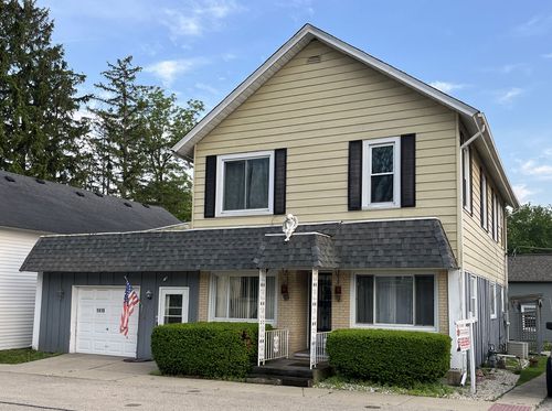 1919 Main Street Rd, Spring Grove, IL, 60081-8843 | Card Image