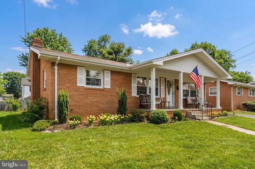209 Wood Ave, WINCHESTER, VA, 22601-3029 | Card Image