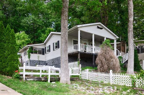 808 Lake Logan Rd, Ardmore, TN, 38449-5269 | Card Image