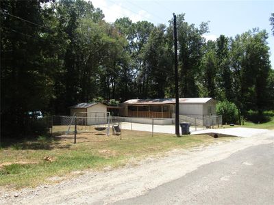 342 Rain Forest Road, House other with 2 bedrooms, 2 bathrooms and null parking in Onalaska TX | Image 3