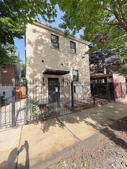 1427 N Lawndale Ave, CHICAGO, IL, 60651-2148 | Card Image