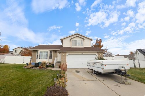 5352 W Cassatt Cir, Kearns, UT, 84118-8531 | Card Image