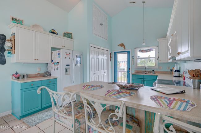 108 W Dolphin Dr, House other with 3 bedrooms, 2 bathrooms and null parking in Oak Island NC | Image 31