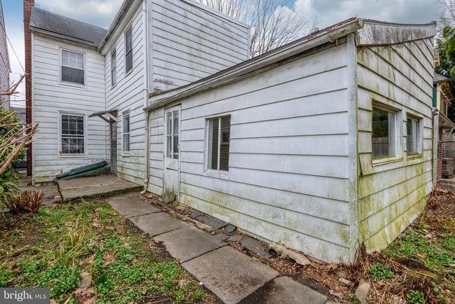 240 W Market St, Townhouse with 3 bedrooms, 1 bathrooms and null parking in MARIETTA PA | Image 27