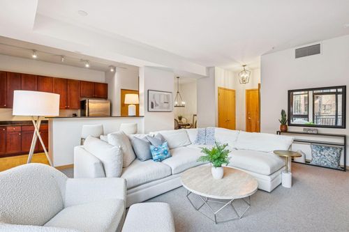 apt-213-3707 Grand Way, Saint Louis Park, MN, 55416-2729 | Card Image