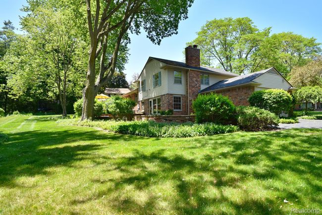 1010 Rock Spring Rd, House other with 4 bedrooms, 3 bathrooms and null parking in Bloomfield Hills MI | Image 38