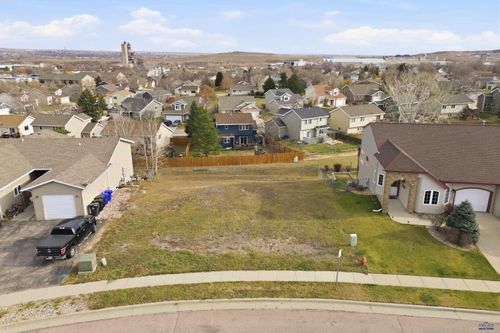 4048 Derby Ln, Rapid City, SD, 57701-2138 | Card Image