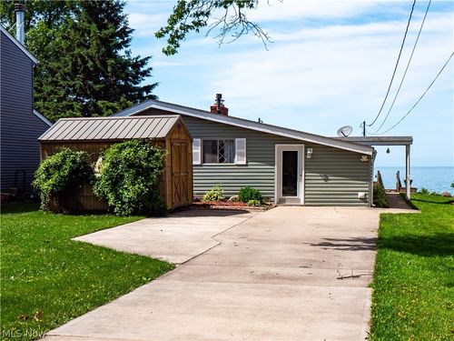3500 Edgewater Dr, Vermilion, OH, 44089-2320 | Card Image