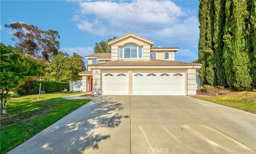 2018 Wren Way, Fullerton, CA, 92833-1552 | Card Image