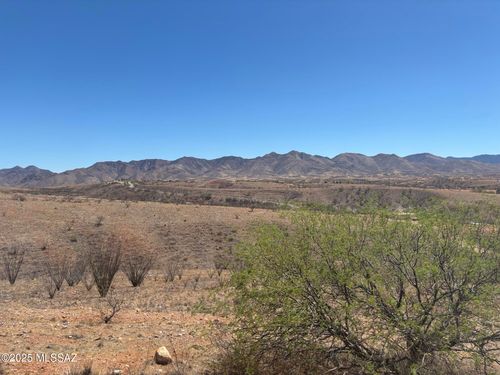 4-13 Rosete Ct, Nogales, AZ, 85621-2299 | Card Image