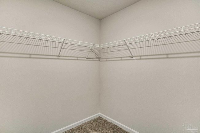 2772 Chevy Cir, House other with 4 bedrooms, 2 bathrooms and 2 parking in Pace FL | Image 9