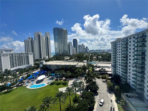 1427-19370 Collins Ave, Sunny Isles Beach, FL, 33160-7230 | Card Image