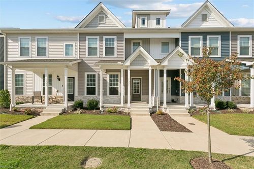 1527 Auckland Ct, Newport News, VA, 23608-7801 | Card Image