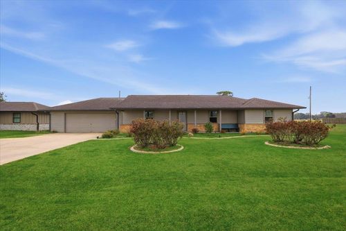 15219 Cliff St, Hamshire, TX, 77622-7426 | Card Image