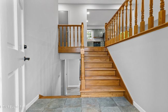 10821 Sonja Dr, House other with 4 bedrooms, 2 bathrooms and null parking in Knoxville TN | Image 4