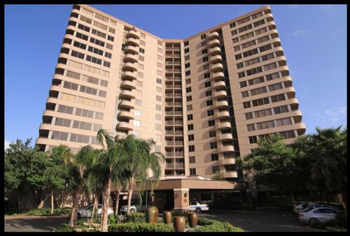 201-3525 Sage Rd, Houston, TX, 77056-7019 | Card Image