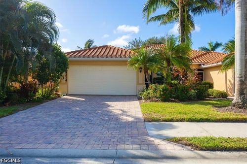 14214 Manchester Dr, NAPLES, FL, 34114-8624 | Card Image