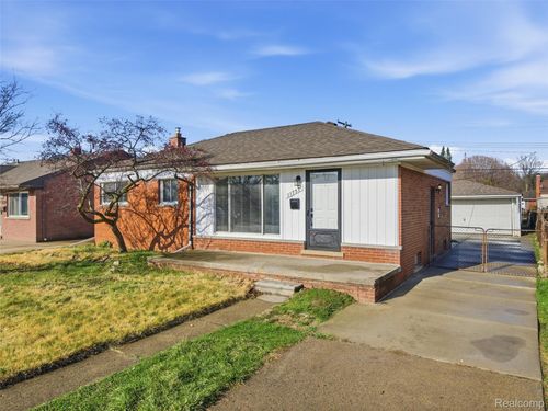 11757 Eileen, Redford, MI, 48239-2530 | Card Image