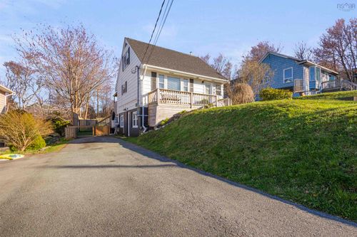 120 Melody Dr, Halifax, NS, B3M1P7 | Card Image