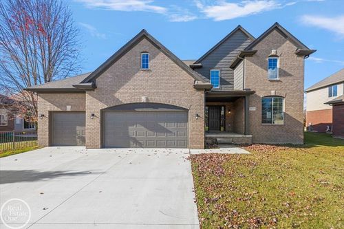 50529 Summit View Dr, Macomb, MI, 48042-1744 | Card Image