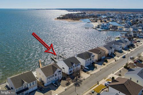 8 Jibsail Dr, Bayville, NJ, 08721-1531 | Card Image