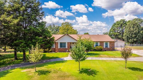 1216 Scenic Pl, Heber Springs, AR, 72543-2109 | Card Image