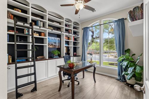 12811 Mcnelly Trl, Austin, TX, 78732-2273 | Card Image