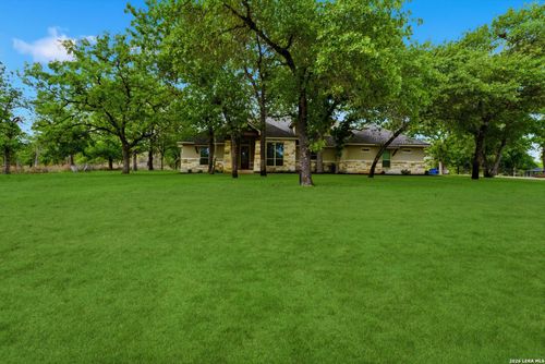 156 Crescent Rdg, Adkins, TX, 78101-2783 | Card Image