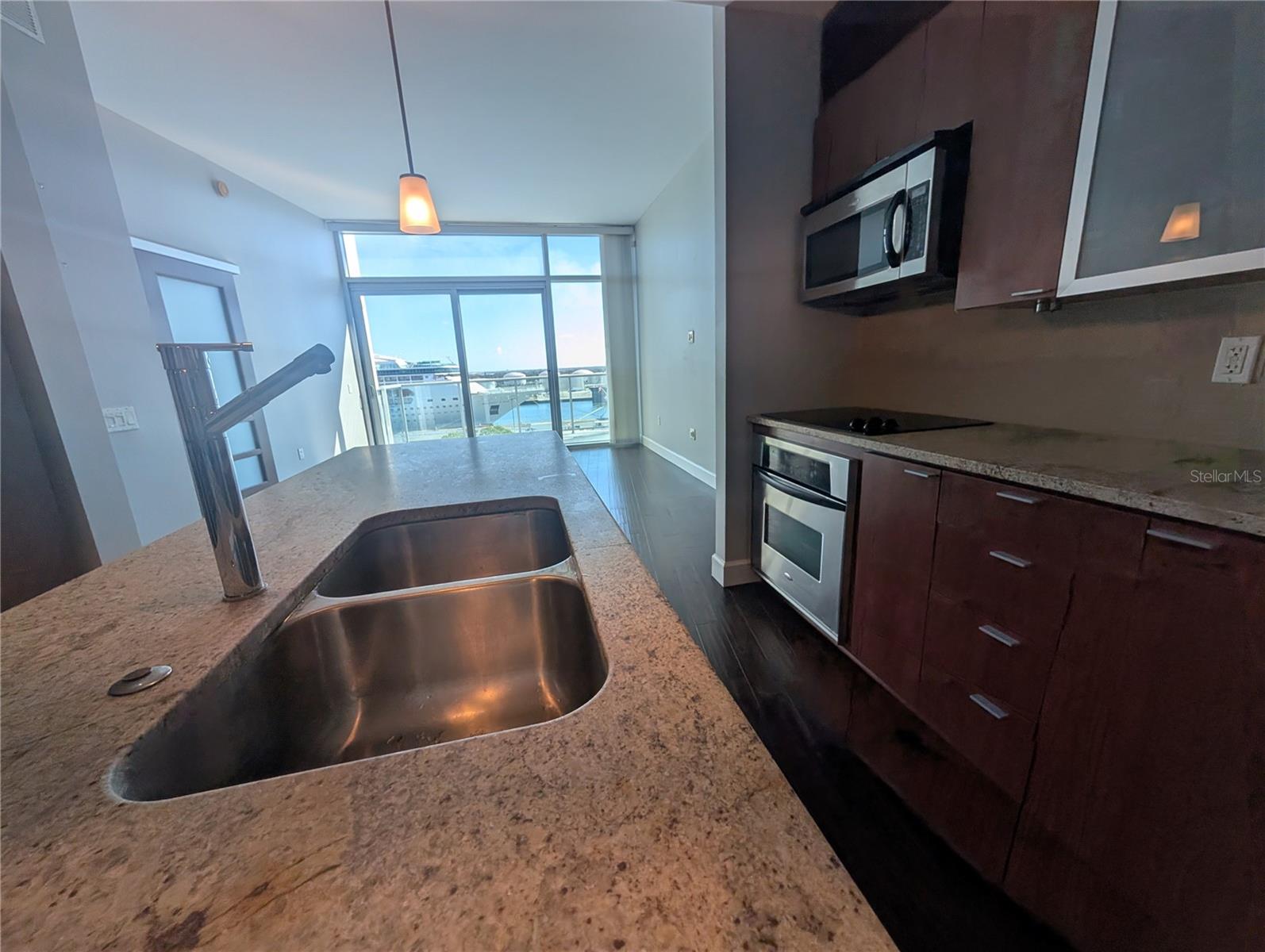 Residential Lease in TAMPA 5