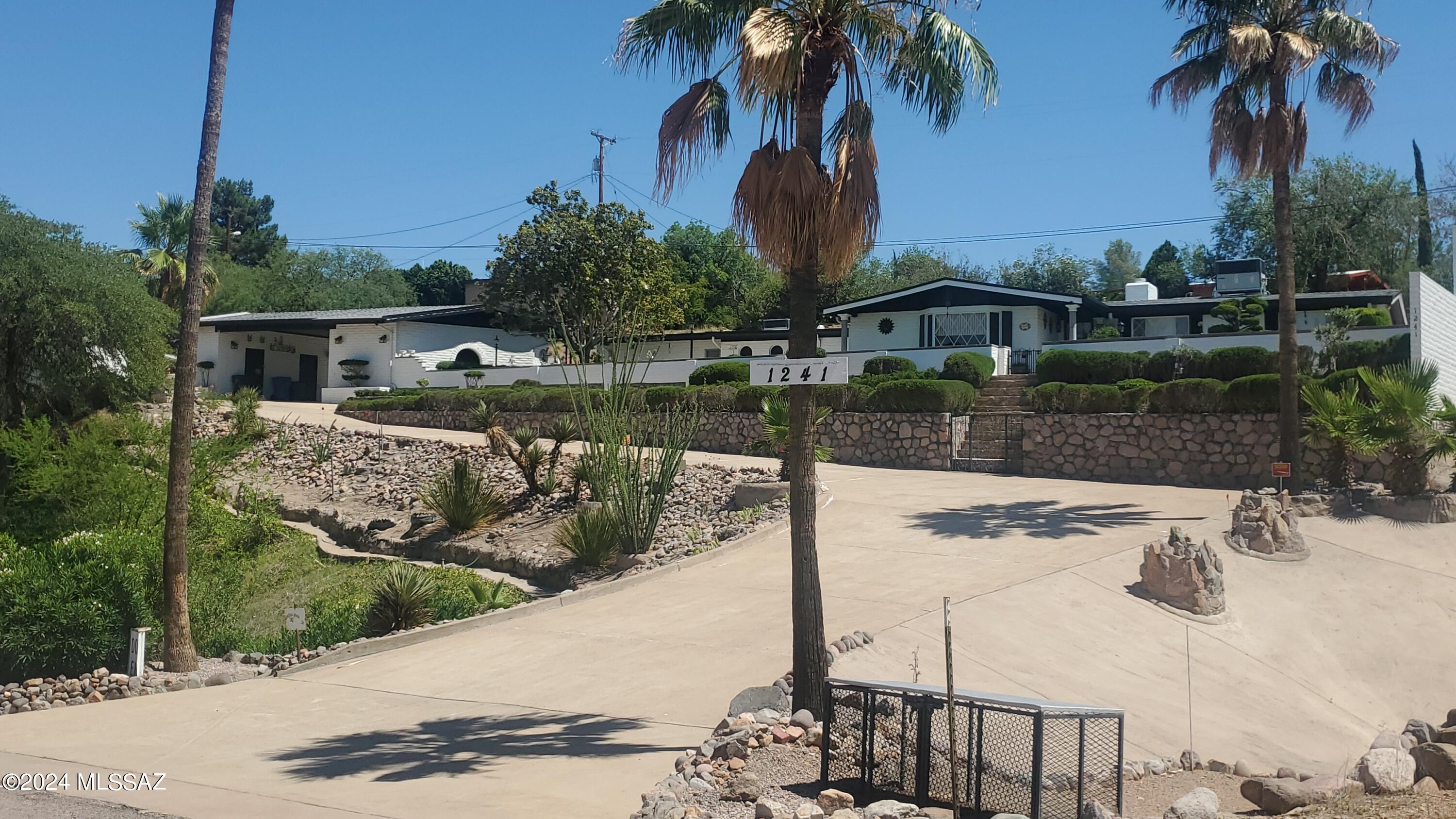 Cimarron St, Nogales, AZ 85621
