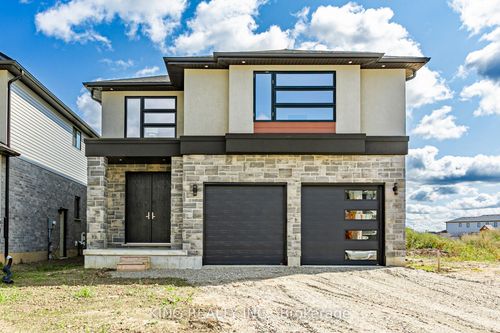 1919 Evans Boulevard, London South, ON, N6G0M8 | Card Image