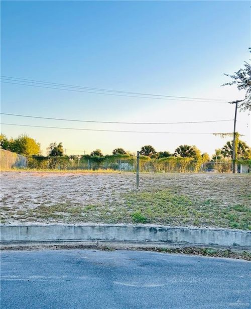 2024 S 36th St, McAllen, TX, 78503-8361 | Card Image