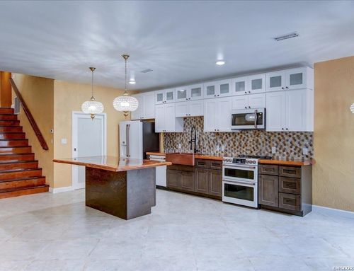 121 Exchange St, Hot Springs, AR, 71901-4023 | Card Image