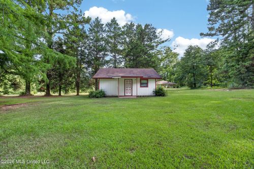 927 Crooked Creek Road, Silver Creek, MS, 39663 | Card Image