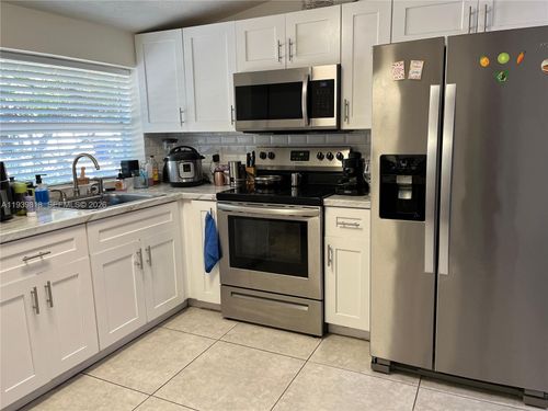 2116 Monroe Ter, Hollywood, FL, 33020-5321 | Card Image