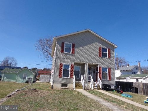 907 Oak St, HAGERSTOWN, MD, 21740-6455 | Card Image