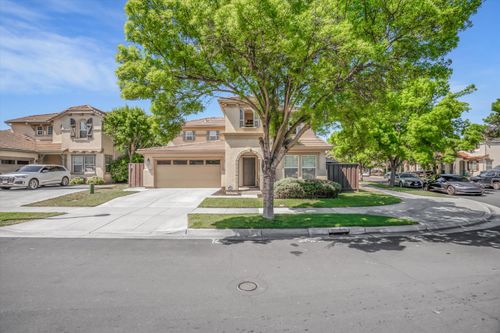 17621 Wheat Field St, Lathrop, CA, 95330-8981 | Card Image